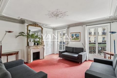 Located on the 1st floor with elevator, of a beautiful freestone building, secure, the Vaneau group offers you this family apartment bathed in light (formerly a dental office) including an entrance, a living room, a living room, two bedrooms, a kitch...