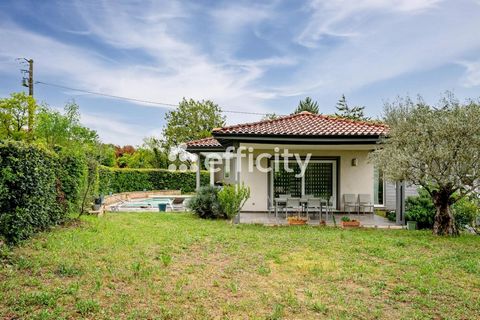 13710 FUVEAU MAGNIFICENT CONTEMPORARY HOUSE 8 ROOMS - SWIMMING POOL - 1000M² LAND Efficity, the agency that values your property online, offers you this superb house of approximately 185m², fully renovated on a plot of 1000m² with its saltwater swimm...