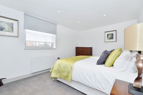 A beautifully presented three-bedroom apartment located on the 4th floor (with lift) of this purpose-built block, Victoria Chambers. Boasting a gross internal area of 1173 square feet and comprising master bedroom with ensuite, two further double bed...