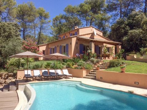 Welcome to this beautiful Proveníçal Villa, located just outside the charming town of Lorgues in the heart of Provence. This exquisite villa boasts a spacious living space of 165m2, set amidst a sprawling wooded plot spanning 5300m2, ensuring full pr...