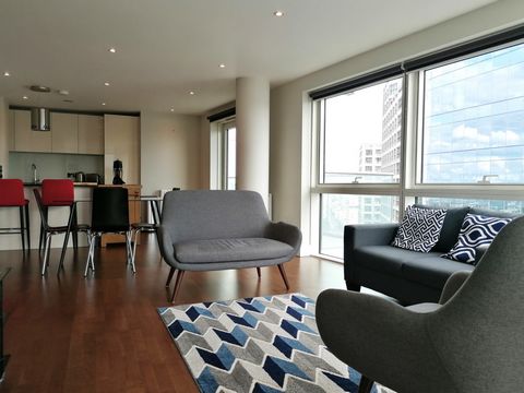 Welcome to Aldgate, one of the most vibrant and sought-after neighborhoods in London. This apartment, located in the heart of Aldgate, offers a perfect blend of modern living and urban convenience .With a choice of Aldgate East ,Tower Hill & Liverpoo...