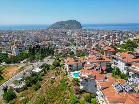 Apartment 2+1 with sea view in a complex with infrastructure We present to your attention a cozy and spacious two-bedroom apartment in the picturesque area of Cikcilli, Alanya. This apartment is located in a residential complex with magnificent sea v...