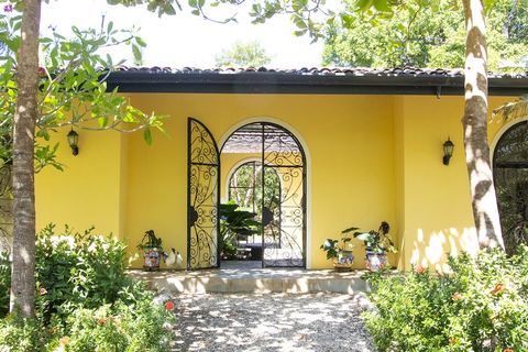 Welcome to The Promised Land! People from all around the world travel far and wide to enjoy the wonders that Costa Rica has to offer. This majestic property is the ultimate land to live your best life here in paradise. Spanning over 7.4 acres (30,000...