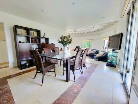 À Vendre Maison dArchitecte 155 m² Quartier Picot, Saint-Médard-en-Jalles