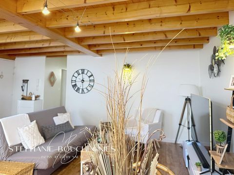Immeuble : Habitation T4 + Commerce - 140m2 - Meschers sur Gironde (17132)