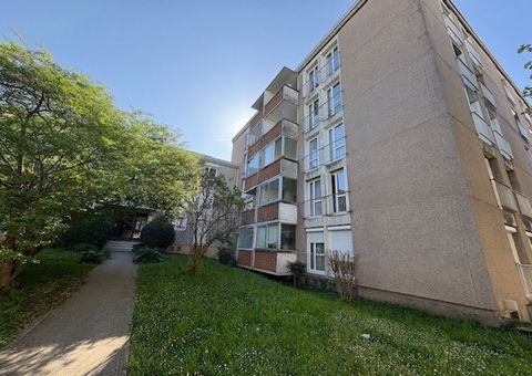 Appartement T4 + PARKING ET CAVE