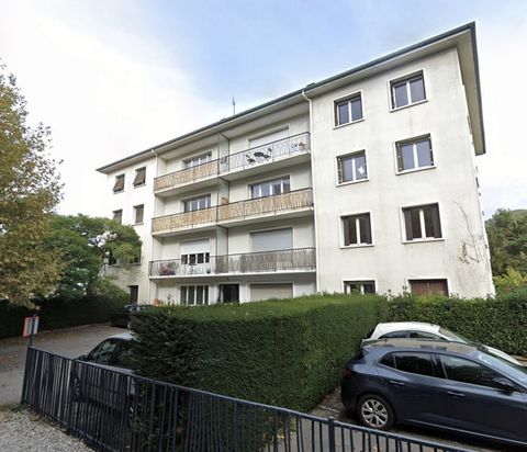 ANNECY-le-VIEUX Allée des platanes T1 32m² Vendu Loué Proche Lac