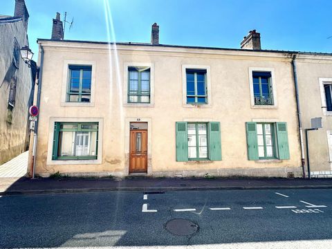Maison de bourg avec 5 chambres + Appartement
