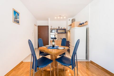 Apartment Blue Lagoon is located on the beach in Split, the second-largest city of Croatia situated on the eastern shore of the Adriatic Sea. The city is famous by it's great history and cultural heritage, so as it's tradition, gastronomy and mild Me...