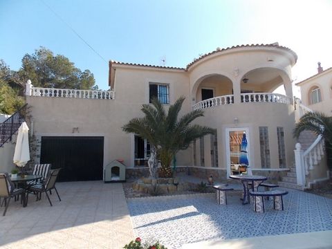 This beautiful, spacious luxury detached villa is situated in a quiet location of San Miguel De Salinas. The property comprises of lounge/dining area, well equipped kitchen, 4 bedrooms and 3 bathrooms - 2 being en suite. Outside there are various ter...