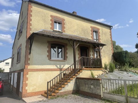 Watremez Immobilier offers this detached house offering on the ground floor: entrance hall, kitchen, double living room, 1 bedroom, bathroom, toilet, storage. Upstairs: 4 bedrooms, game room, attic space. Complete basement divided into 4 parts (garag...