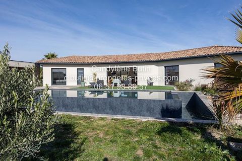 Hérault, Puisserguier, Candylene Butin proprietes-privees.com is pleased to present to you in exclusivity this magnificent modern Villa of about 160m², on a plot of 2209m² with large garage (several vehicles), pool house and magnificent infinity pool...