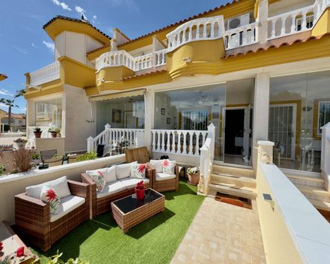 Fabulous 2-bedroom East Facing Villa for sale in Dona Pepa, Quesada, Alicante within walking distance to the usual amenities. Both bedrooms have fitted wardrobes, a separate Fully Fitted Kitchen and is in excellent condition. Key features include Ori...