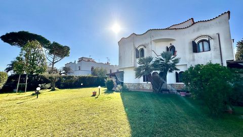 ColdwellBanker Mignanelli Real Estate is pleased to exclusively present a semi-detached villa with excellent exposure and a pleasant and well-kept large garden located within the Villaggio del Sisto area. The villa enjoys a level garden with large, v...