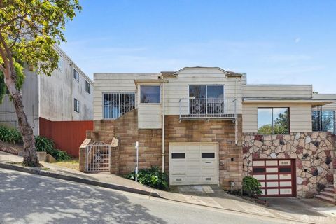 Enjoy life perched on a hill on one of the quietest streets in Bayview. This 1940s cottage sits on the cul de sac of a rare dead end street in the city, and is nestled in the northern corner of Bayview. Enjoy peekaboo views of downtown and the bay fr...