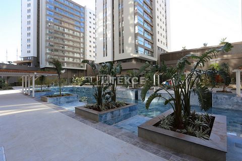 Appartement met Vloerverwarming in het Terra Manzara-Project in Antalya Het appartement is gelegen in Antalya op het Terra Manzara Project. De regio valt op door de nabijheid van de Akdeniz Universiteit, snelwegen, het stadscentrum en uitgaansgelegen...