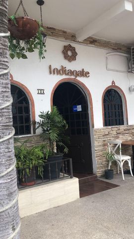 About 124 Berlin A India Gate High quality Indian food restaurant located on Calle Berlin Colonia Versalles. Open since 2011 recognized as the best new restaurant by the Virtual Vallarta page and certified by the sluurpy.mx page with the best score w...