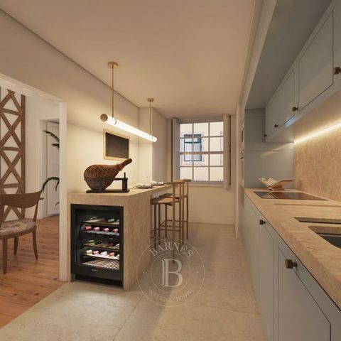 2-bedroom flat with river views, in a new development that resulted from the refurbishment of a historic building in the most typical area of Lisbon, in the Alfama neighbourhood, just a few minutes' walk from the Cathedral. The renovation is being ca...
