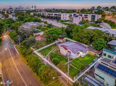 Discover the potential of this exceptional development site located at 160 Gailey Road in the highly sought-after suburb of St Lucia. With its favorable LMR 2 zoning and absence of character restrictions, this property is ripe for transformation into...
