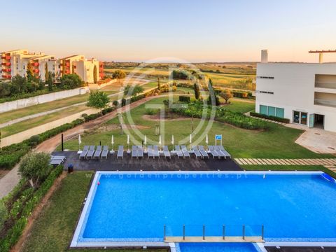 Vilamoura is a privileged destination, known for its lively scene and sophistication. Developed around its glamourous marina, it is considered one of the largest leisure resorts in all of Europe. Laguna Resort is a touristic complex of excellence, in...