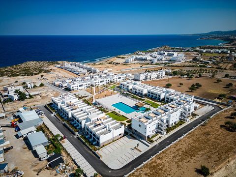 Appartements Prêts à Emménager Avec Vue Mer à Chypre du Nord Girne La région de Girne, avec ses vues uniques sur la mer dans la partie nord de l'île de Chypre du Nord, est connue comme la capitale du tourisme et de l'éducation. La région d'Esentepe, ...