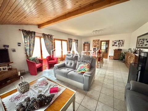 MAISON 3 CHAMBRES + UN LOGEMENT 1 CHAMBRE + LOCAL ET DEPENDANCE 180 M2 A ARDIN !