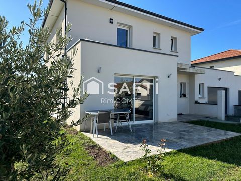 Découvrez cette maison neuve exceptionnelle, idéalement conçue pour offrir un confort de vie inégalé!!