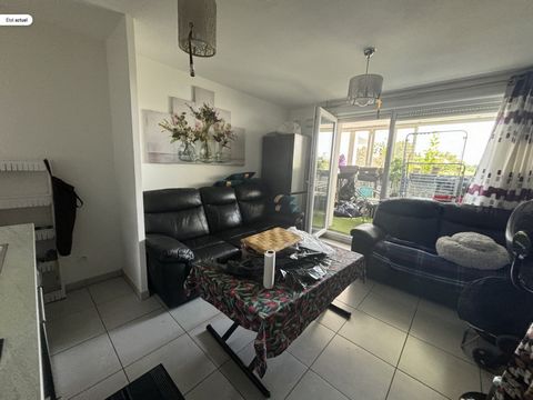 Appartement T3 terrasse et parking