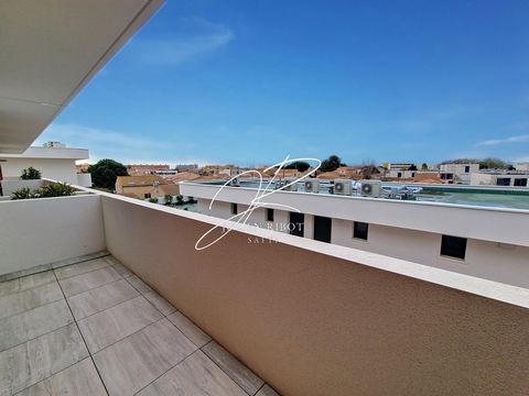 Appartement T3 60 m² terrasse, parking et piscine