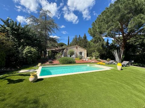 Belle maison au calme proche de toutes commoditées.