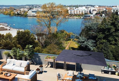 Experience the unique charm of an exceptional apartment, ideally located in Enghien-les-Bains, just steps from the lake and the city center. This rare duplex, occupying the top levels, offers 161.76 m² of private space, combining generous indoor area...
