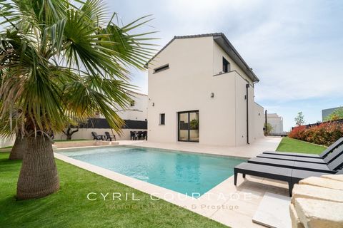 Maison haut de gamme de 150 m² avec piscine - Terrain de 439 m²