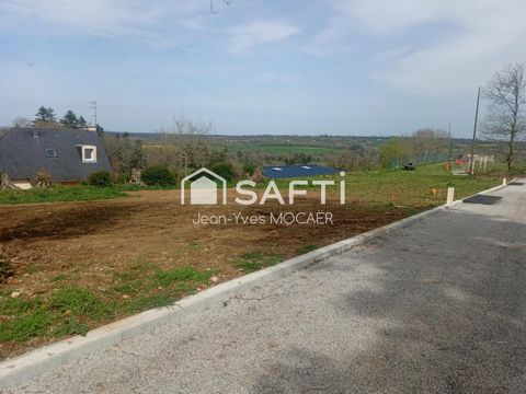 SAINT-THOIS (29520) ; Terrain viabilisé, borné, libre de constructeur, 828 m2.
