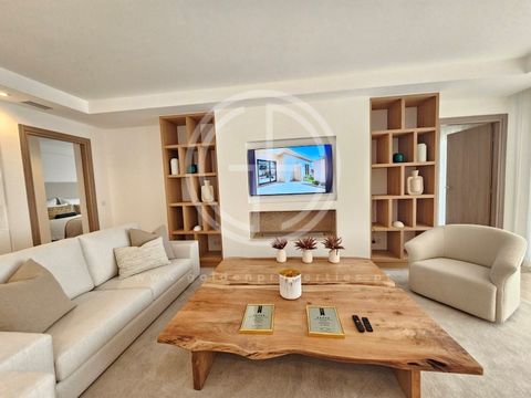 The first luxury development in Faro, is located in the heart of the famous city of Faro in the Algarve, an internationally popular destination in the south of Portugal. 8 minutes from Praïa de Faro beach, An exclusive and fully secure domain of 37 e...
