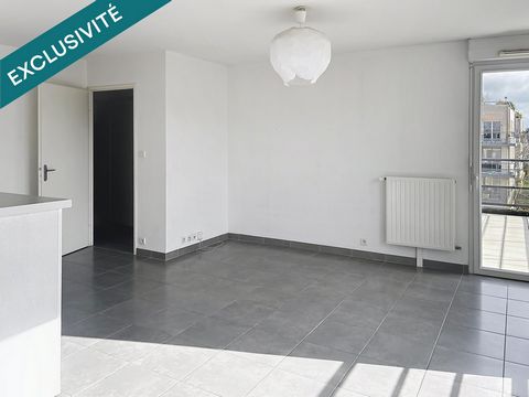 Très lumineux T3 avec terrasse Sud