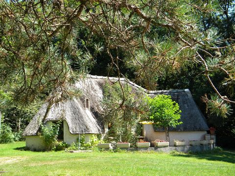 Vous recherchez une jolie maison au calme habitable sans gros travaux ?