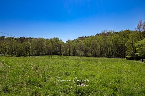 Terrain à bâtir de 1711 m²