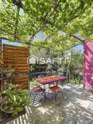 Un véritable havre de paix à deux pas de Paris ! À seulement 2 minutes à pied de la station La Dhuys (ligne 11 – accès République en 20 minutes), découvrez cette magnifique loft de 200 m² (157 m² Carrez) répartie sur 3 niveaux, nichée au cœur d’un ja...