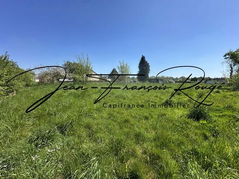 La Barre de Semilly, à 2,5 kilomètres du bourg, terrain constructible de 1 628 m²