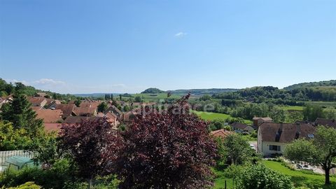 Maison à vendre 5 pièces 105m² COLOMBIER (70), situation très calme avec vue PANORAMIQUE