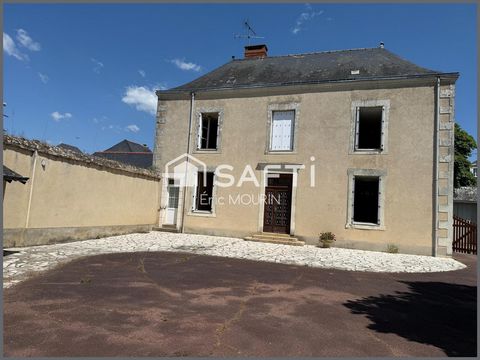 Très belle maison, avec une dépendance aménageable et terrain constructible.